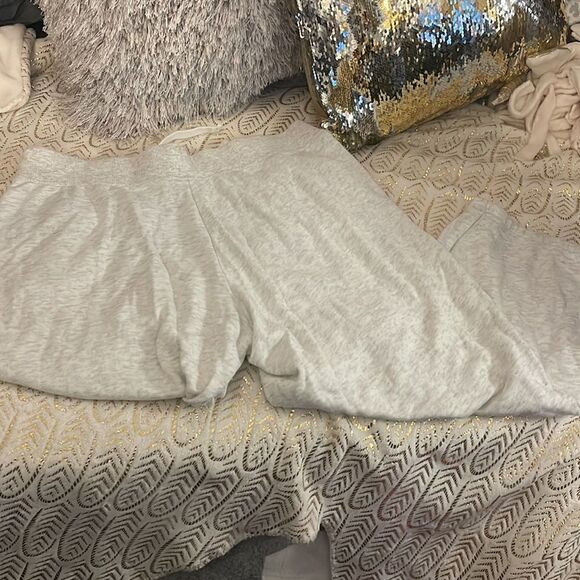 Vs victorias secret lt grey sweatpants capri mesh sz medium - Picture 4 of 7